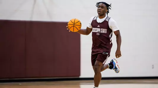 STARKVILLE, MS - June 21, 2023 - Josh Hubbard during practice at Mize Pavilion at Humphrey Coliseum at Mississippi State University in Starkville, MS. Photo By Mike Mattina