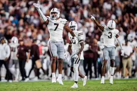 COLUMBIA, SC - September 23, 2023 - Mississippi State Safety Shawn Preston Jr. (#7) during the game between the South Carolina Gamecocks and the Mississippi State Bulldogs at Williams-Brice Stadium in Columbia, SC. Photo By Jaden Powell