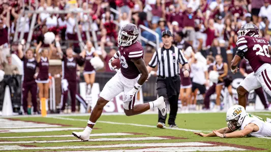STARKVILLE, MS - September 02, 2023 - Mississippi State Linebacker Avery Sledge (#39) during the game between the Southeastern Louisiana Lions and the Mississippi State Bulldogs at Davis Wade Stadium at Scott Field in Starkville, MS. Photo By Mike Mattina