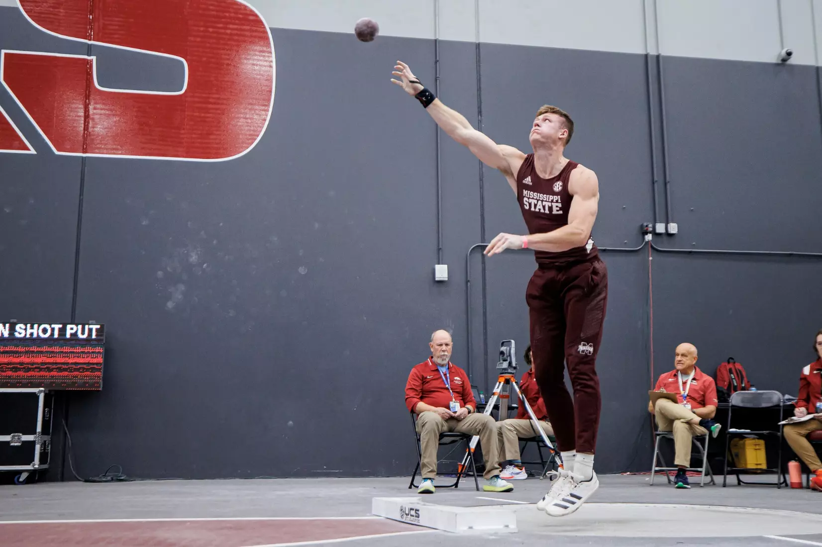 BIRMINGHAM, AL - January 26, 2024 - Mississippi State's Peyton Bair during the Razorback Invitational at the Randal Tyson Track Center in Fayetteville, AR. Photo by Will Porada
