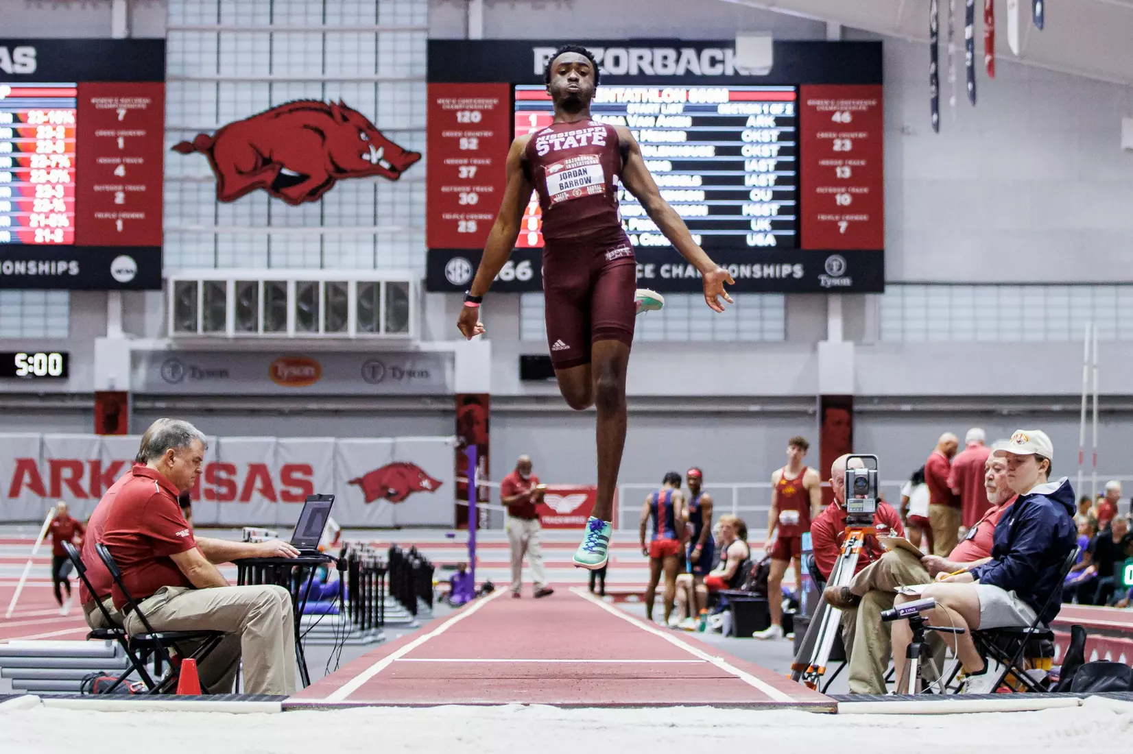 BIRMINGHAM, AL - January 26, 2024 - Mississippi State Sprinter Jordan Barrow during the Razorback Invitational at the Randal Tyson Track Center in Fayetteville, AR. Photo by Will Porada