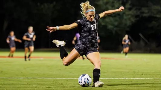 OXFORD, MS - October 18, 2024 - Mississippi State Centerfielder Zoe Main (#27) during the match between the Ole Miss Rebels and the Mississippi State Bulldogs at the Ole Miss Soccer Field in Oxford, MS. Photo By Mike Mattina