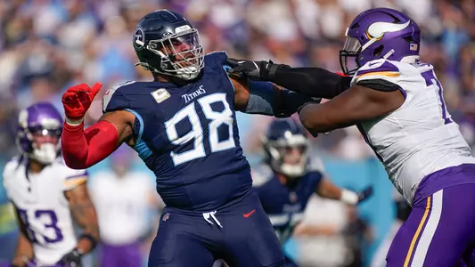 Tennessee Titans defensive tackle Jeffery Simmons (98) tries to guard against the Minnesota Vikings’ pass during the first quarter at Nissan Stadium in Nashville, Tenn., Sunday, Nov. 17, 2024.