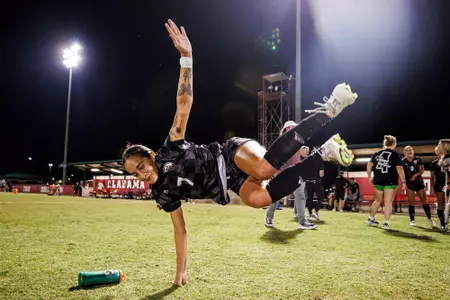 TUSCALOOSA, AL - October 22, 2023 - Mississippi State Forward Alexis Gutierrez (#7) during the match between the Alabama Crimson Tide and the Mississippi State Bulldogs at the Alabama Soccer Complex in Tuscaloosa, AL. Photo By Mike Mattina