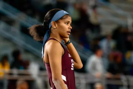 BIRMINGHAM, AL - January 21, 2024 - Mississippi State's Kennedy Jackson during the UAB Vulcan Invite at the Birmingham Crossplex in Birmingham, AL. Photo by Sheryl Lowery