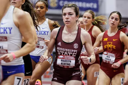 BIRMINGHAM, AL - January 26, 2024 - Mississippi State Distance Runner Madelyn Keating during the Razorback Invitational at the Randal Tyson Track Center in Fayetteville, AR. Photo by Will Porada