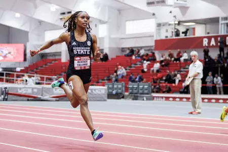 BIRMINGHAM, AL - January 27, 2024 - Mississippi State Sprinter McKenzie Calloway during the Razorback Invitational at the Randal Tyson Track Center in Fayetteville, AR. Photo by Will Porada
