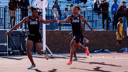 Doval Simmonds and alfonso hale jr hand off