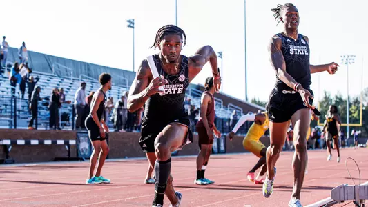 christion barker hand off