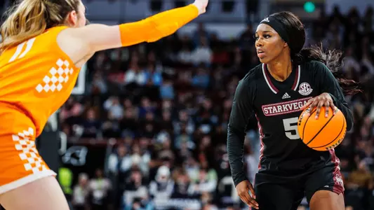 STARKVILLE, MS - January 18, 2024 - Mississippi State Forward Erynn Barnum (#5) during the game between the Tennessee Volunteers and the Mississippi State Bulldogs at Humphrey Coliseum in Starkville, MS. Photo By Jaden Powell