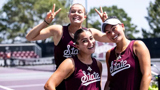 STARKVILLE, MS - September 07, 2023 - Mississippi State's Alessia Tagliente, Mississippi State's Chloé Cirotte and Mississippi State's Maria Rizzolo during practice at the AJ Pitts Tennis Centre in Starkville, MS. Photo By Mike Mattina