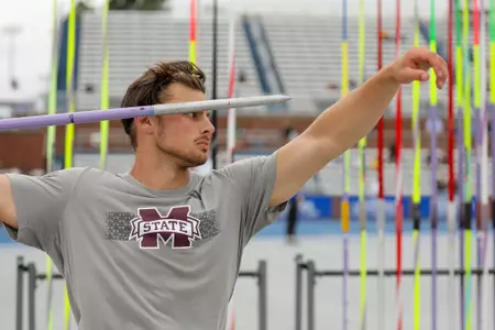 remi rougetet warming up at the NCAA East First Rounds