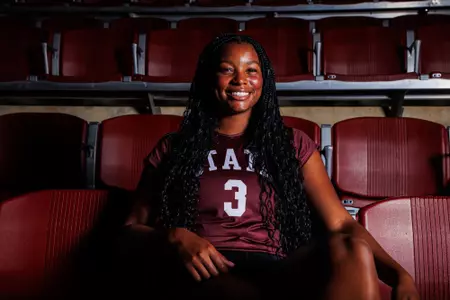 STARKVILLE, MS - July 22, 2024 - Mississippi State Middle Blocker Arissa Smith (#3) during production day at the Newell-Grissom Building in Starkville, MS. Photo By Hallie Walker
