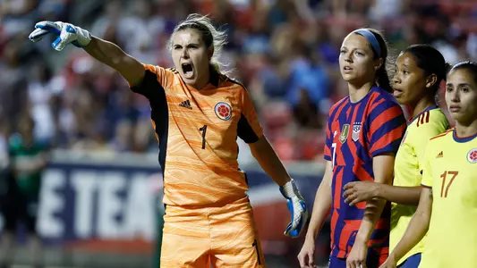 Jun 28, 2022; Sandy, Utah, USA; Columbia goalkeeper Catalina Perez (1) directs her team on a corner kick by USA in the second half during an international friendly soccer match at Rio Tinto Stadium. Mandatory Credit: Jeffrey Swinger-USA TODAY Sports