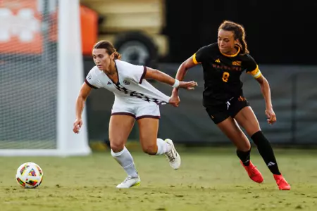 STARKVILLE, MS - August 09, 2024 - Mississippi State Defender Kelsey Clay (#25) during the match between the ULM Warhawks and the Mississippi State Bulldogs at the MSU Soccer Field in Starkville, MS. Photo By Mike Mattina