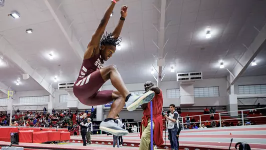 BIRMINGHAM, AL - January 26, 2024 - Mississippi State Sprinter/Jumper Kennedy Stringfellow during the Razorback Invitational at the Randal Tyson Track Center in Fayetteville, AR. Photo by Will Porada