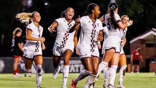 Hannah Jibril and Kyra Taylor