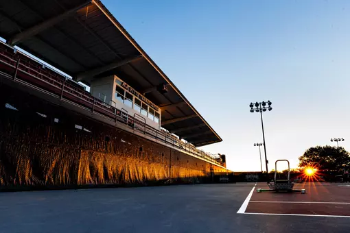 STARKVILLE, MS - April 12, 2023 - Sun Rises at AJ Pitts Tennis Centre in Starkville, MS. Photo By Jaden Powell