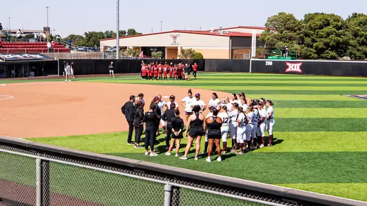 Mississippi State team huddle after Lubbock Regional