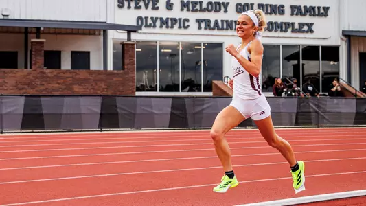STARKVILLE, MS - May 01, 2025 - Mississippi State Distance Runner Louise Stonham during the Maroon & White Tune Up at the Mike Sanders Track Complex in Starkville, MS. Photo By Mike Mattina