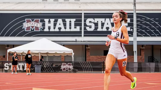 STARKVILLE, MS - May 01, 2025 - Mississippi State Distance Runner Kaitlyn Burge during the Maroon & White Tune Up at the Mike Sanders Track Complex in Starkville, MS. Photo By Mike Mattina