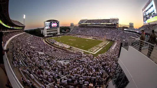 STARKVILLE, MS - September 09, 2023 - The Mississippi State Bulldogs during the game between the Arizona Wildcats and the Mississippi State Bulldogs at Davis Wade Stadium at Scott Field in Starkville, MS. Photo By Mike Mattina