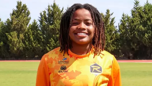 Ruthny Mathurin Signs Pro Contract