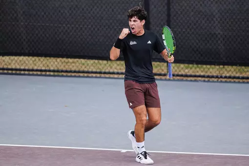 Roberto Ferrer Guimaraes ?pring 25