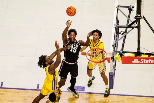 BATON ROUGE, LA - January 28, 2026 - Mississippi State Center Quincy Ballard (#15) during the game between the LSU Tigers and the Mississippi State Bulldogs at Pete Maravich Assembly Center in Baton Rouge, LA. Photo By Mike Mattina