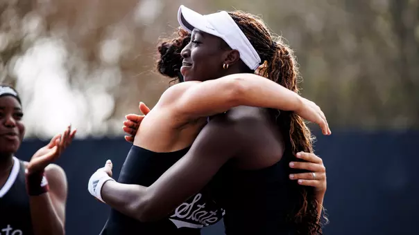 Athina Pitta and Gianna Oboniye