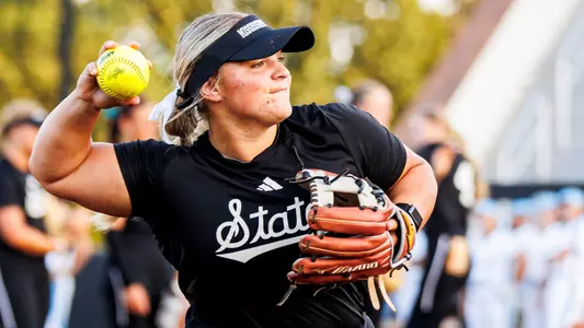 STARKVILLE, MS - October 02, 2025 - Mississippi State Infielder Carson Smith (#6) during the game between the Copiah-Lincoln Community College Wolves and the Mississippi State Bulldogs at Nusz Park in Starkville, MS. Photo By Ivy Rose Ball