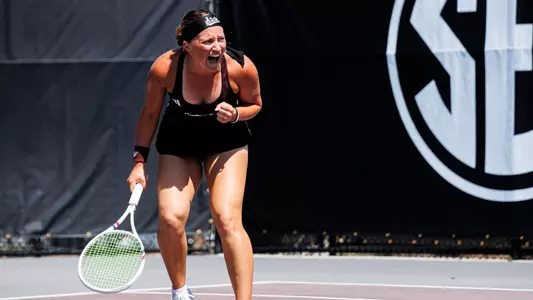 Mia Robinson vs. Arkansas