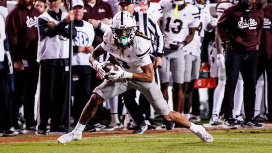 FAYETTEVILLE, AR - November 01, 2025 - Mississippi State Wide Receiver Anthony Evans III (#3) during the game between the Arkansas Razorbacks and the Mississippi State Bulldogs at Donald W. Reynolds Razorback Stadium in Fayetteville, AR. Photo By Mike Mattina