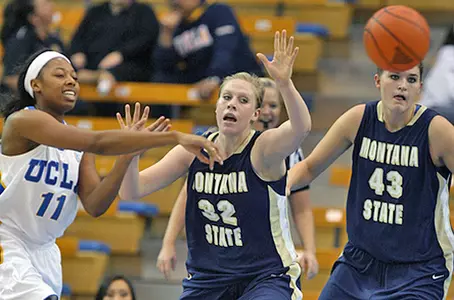 WBB_SEMANSKY_BANIS_UCLA_2010