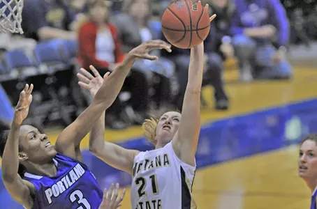 WBB_STICK_REBOUND_2011