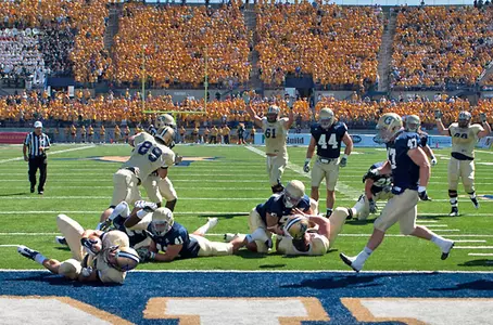 FB_KIRK_TD_RUN_UCD_2011