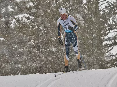 SKI_REINKING_IN_SNOW_2012.