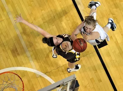 WBB_SEMANSKY_OVER_HEAD_J_WYO_2012