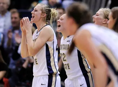 WBB_BENCH_CELEBRATE_UMW_2012