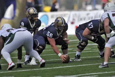 Shaun Sampson snaps to DeNarius
