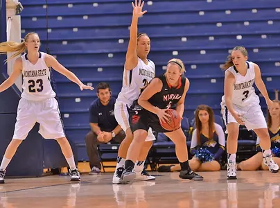 WBB_DEFENSE_UMW_2013_14