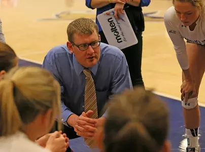 VB_WEINDEL_HUDDLE_EWU_2013