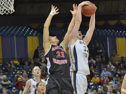 WBB_SEMANSKY_REBOUND_EWU_2_2013