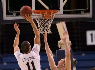 Paul Egwuonwu and the Cats play Weber State Thursday