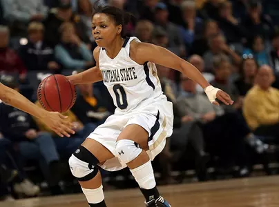 WBB_COLE_DRIBBLE_DRIVE_WSU_2014