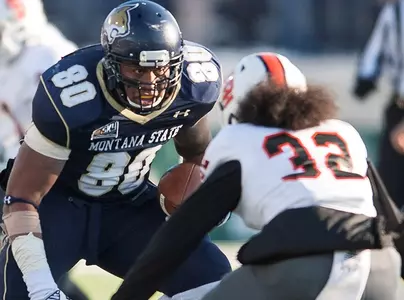 FB_14_SALANOA_ISU_WEB