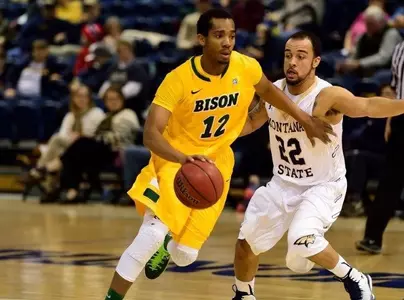 Marcus Colbert defends vs NDSU