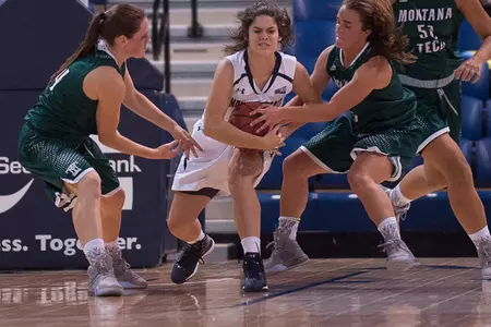 WBB_1516_HATCHARD_STEAL_MT