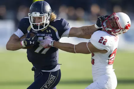 FB_15_SUU_NEWELL_STIFF_ARM