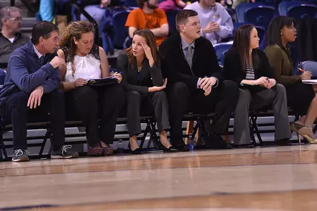 WBB_COACHES_1516_UP